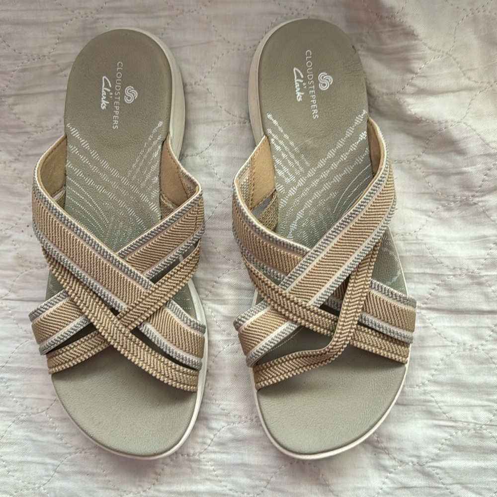 Cloudsteppers by Clark size 8